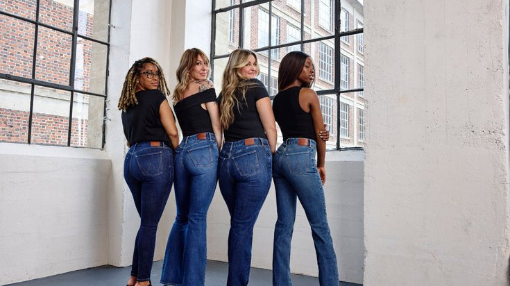 Parhaat farkut naisille 2026: Kuratoitu opas täydelliseen istuvuuteen