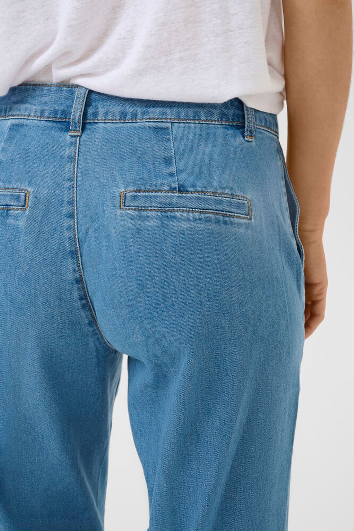 30 THE LARA PANT - Medium Blue Wash My Essential Wardrobe