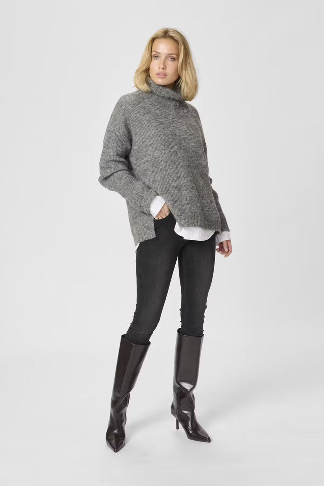 39 THE NORA HIGH SLIM My Essential Wardrobe