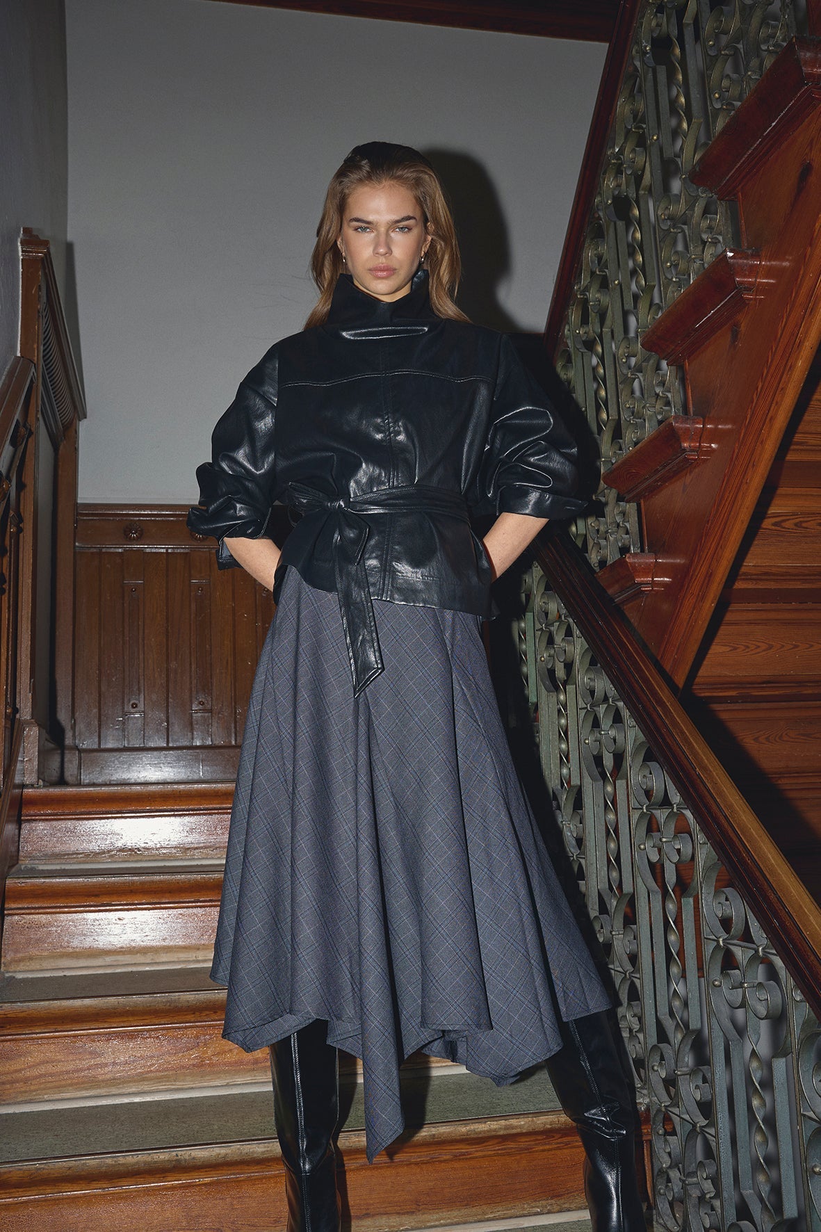Co'couture EloraCC Check Asym Skirt, väriltään Dark Grey