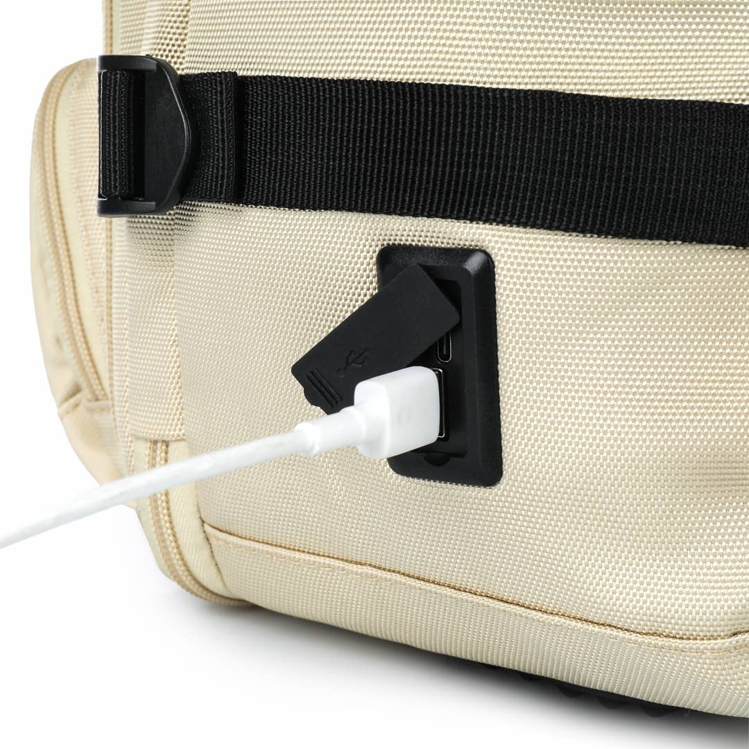 Cabin Backpack: Black James Hawk