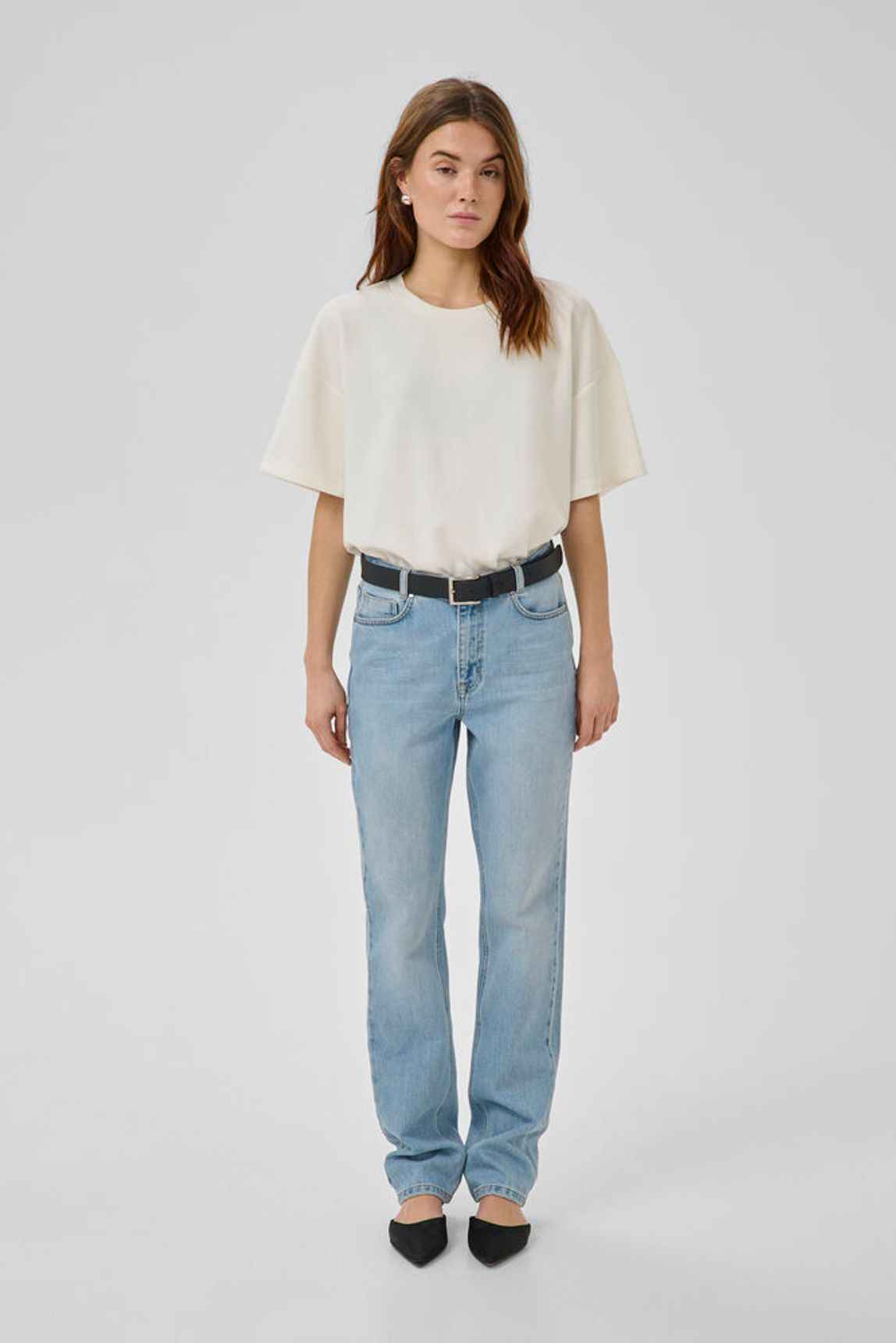 HelleMW EMB Boxy Tee - White My Essential Wardrobe