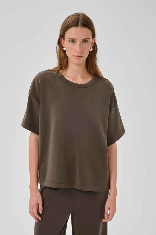 HelleMW EMB Boxy Tee - Major Brown My Essential Wardrobe