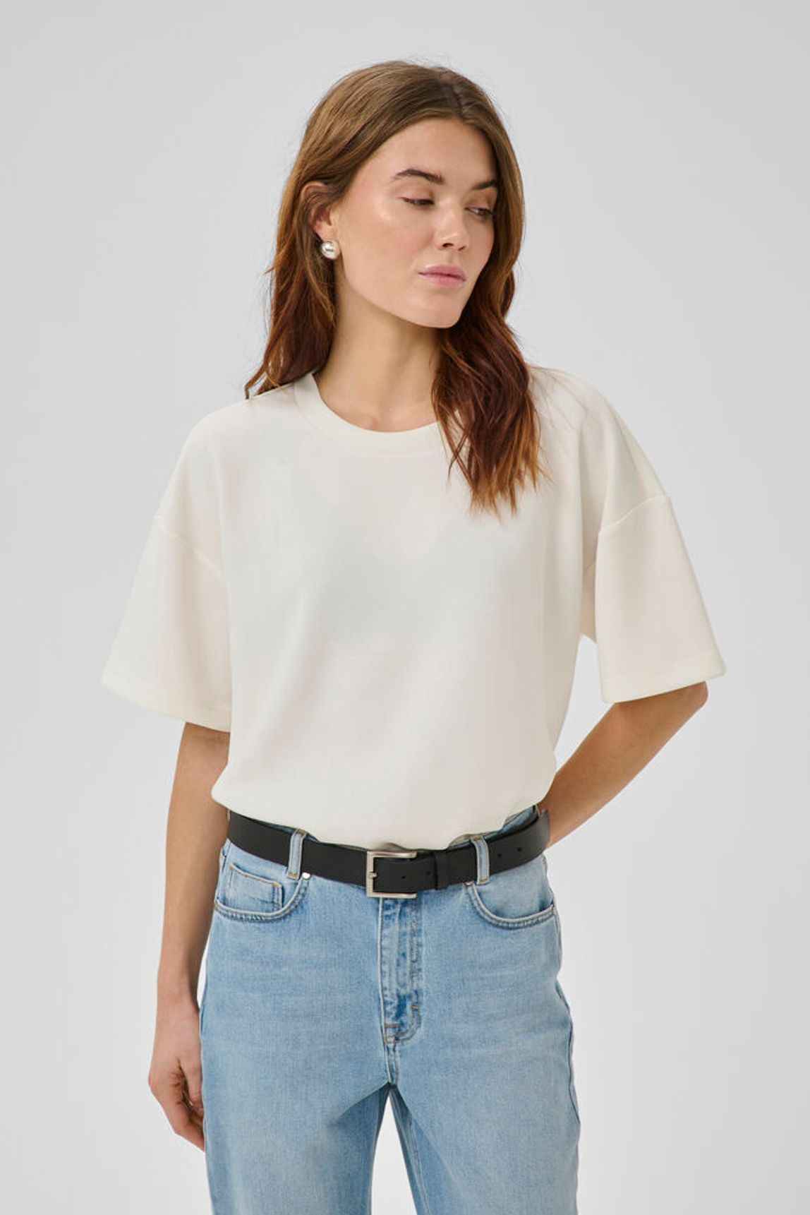 HelleMW EMB Boxy Tee - White My Essential Wardrobe