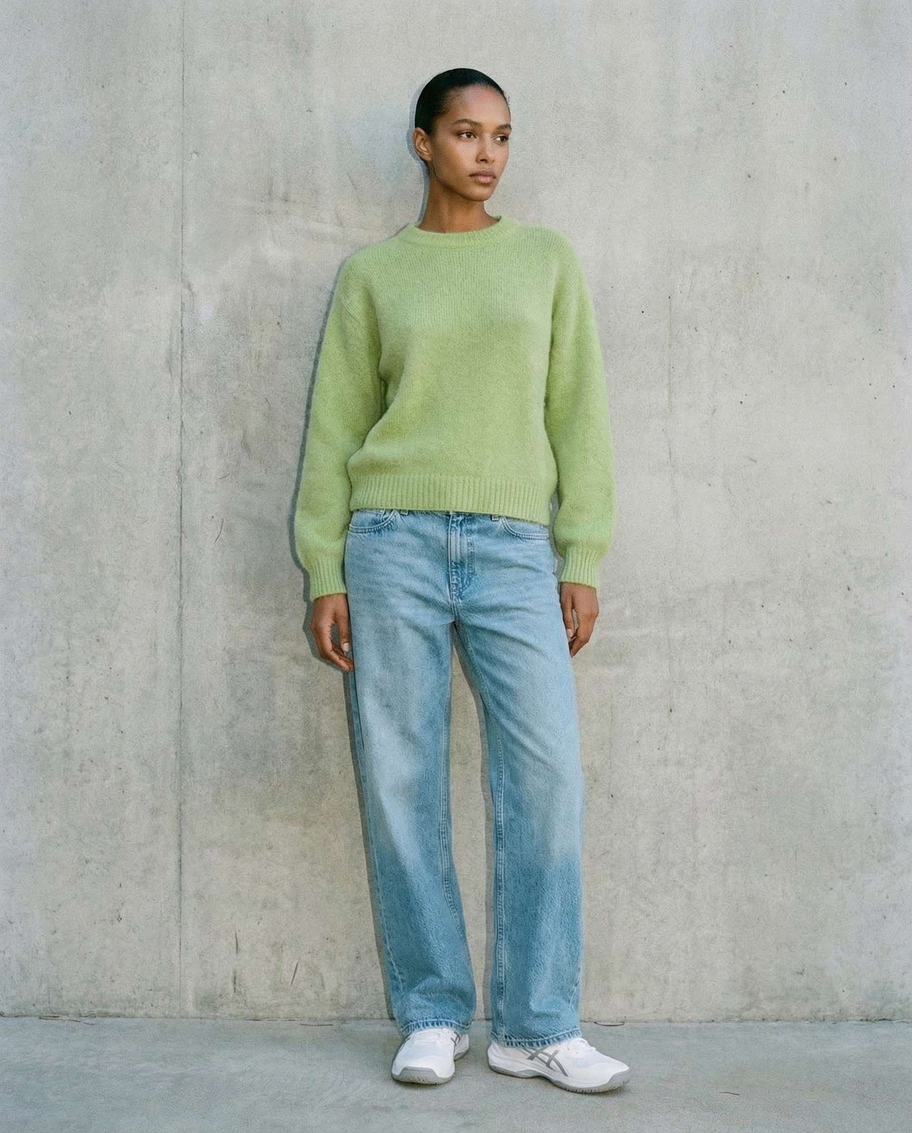 Liana Round Neck Pullover Tea Green Americandreams