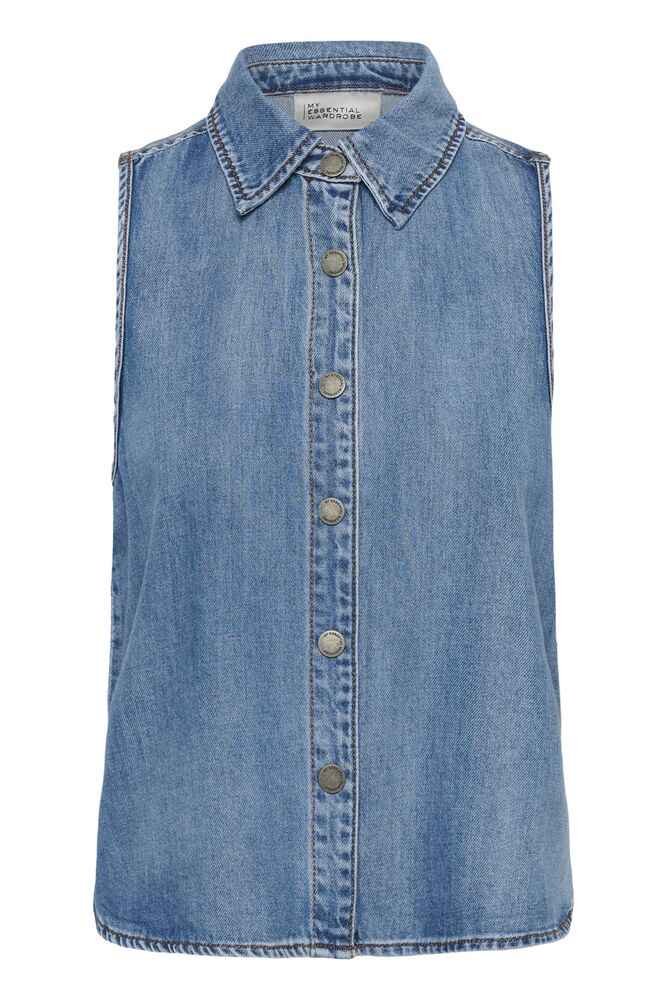 My Essential Wardrobe