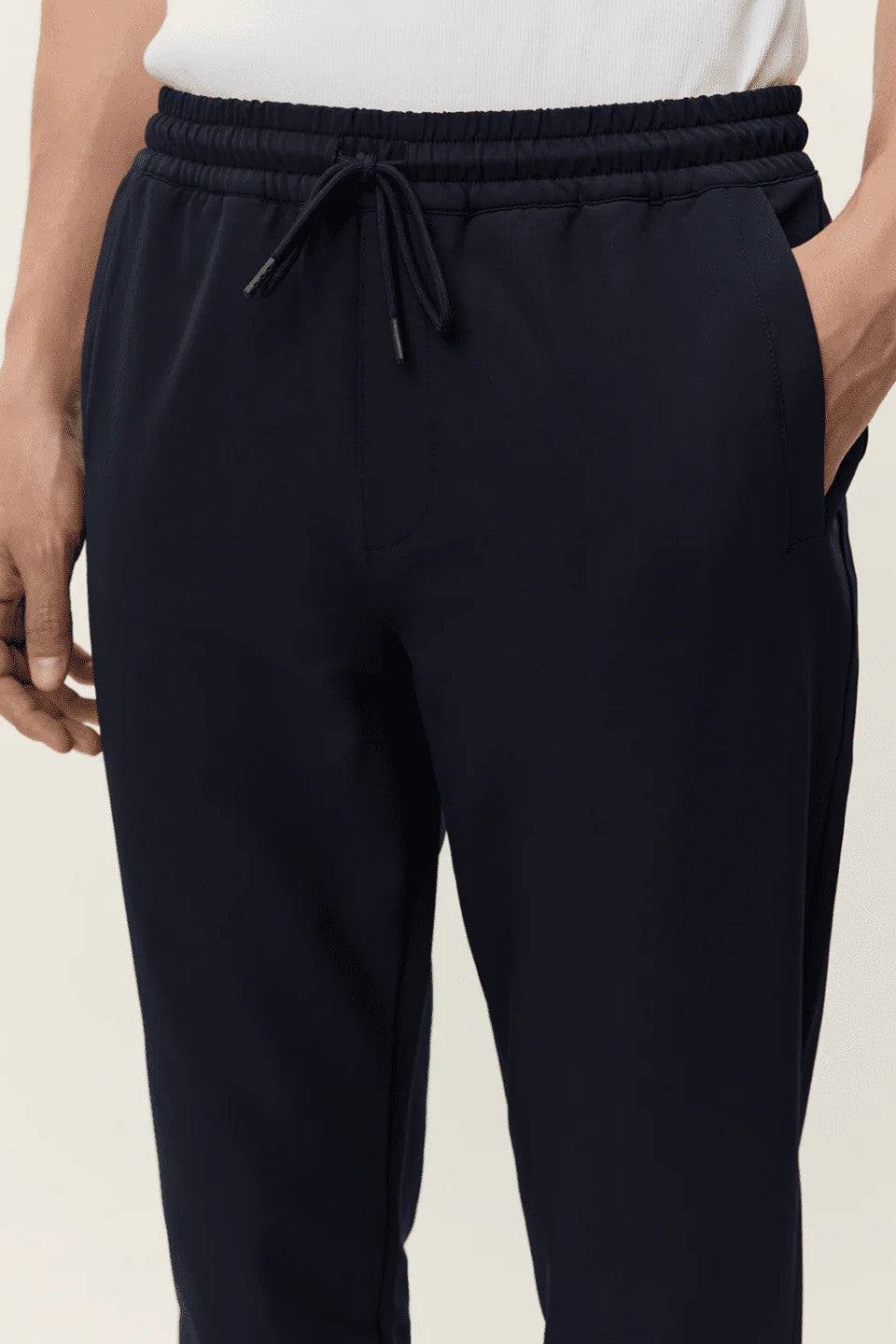 Sebastian Tech Pants Navy Les Deux