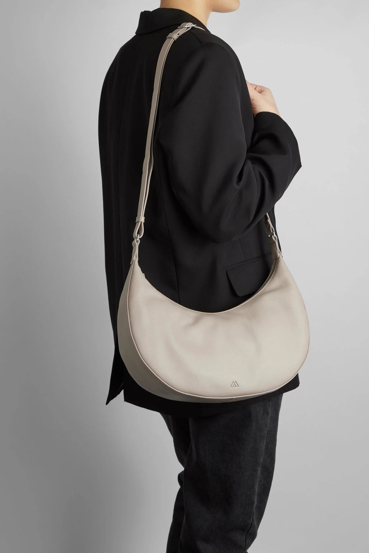 TaraMBG Sling Bag Markberg