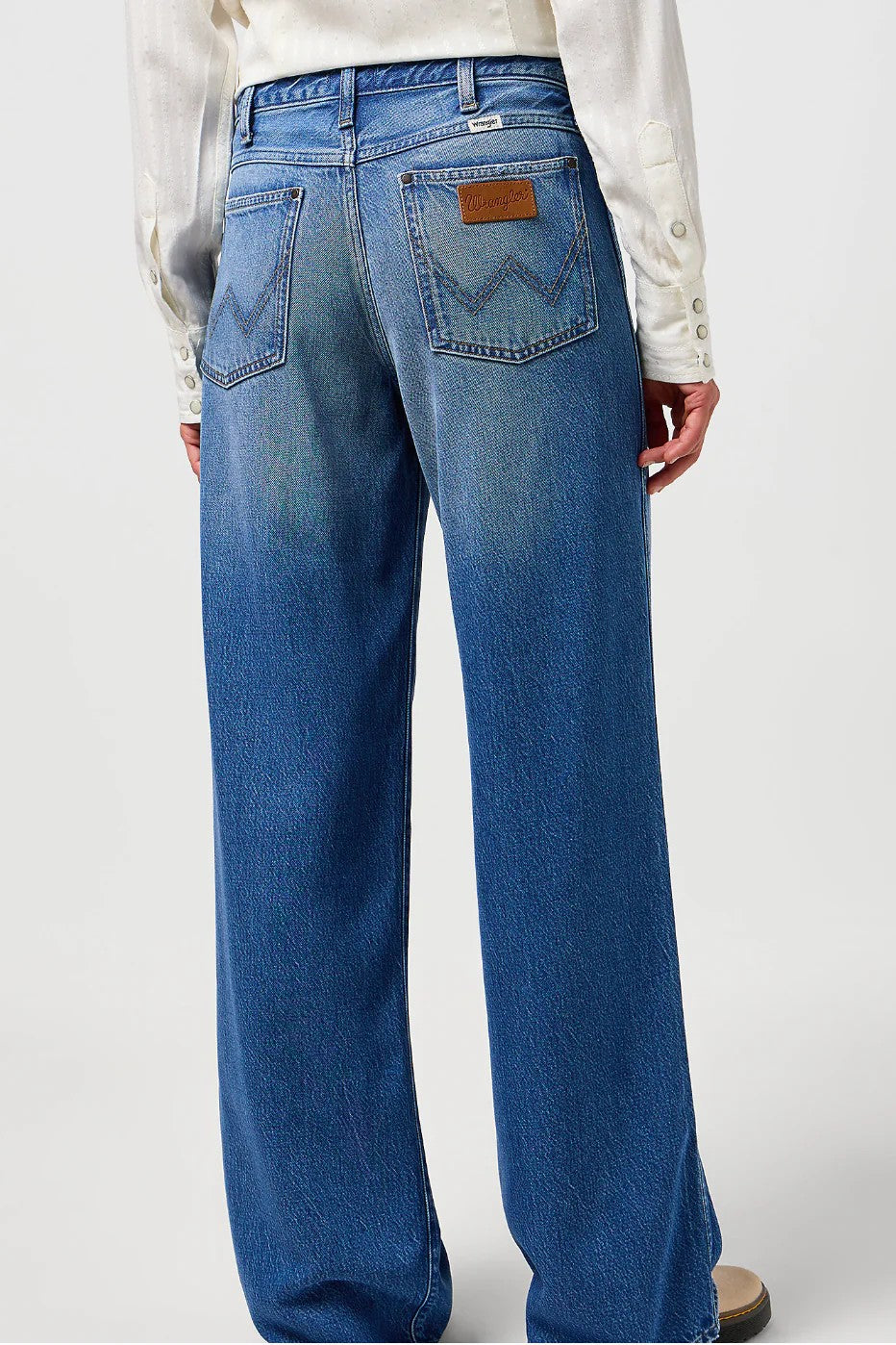 WORLD WIDE PROMISES KEPT Wrangler