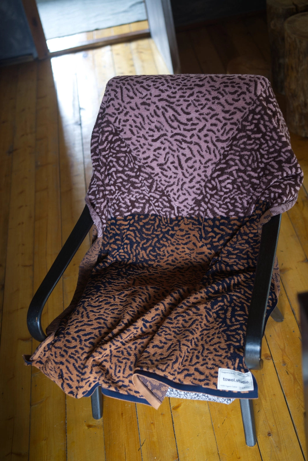 Worm Blanket Towel | Plum Blossom towel.studio