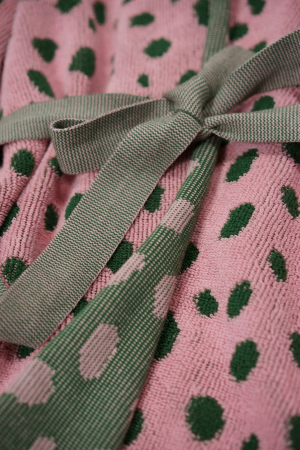 Knitted Bathrobe | Pink & Green | Pebbles towel.studio