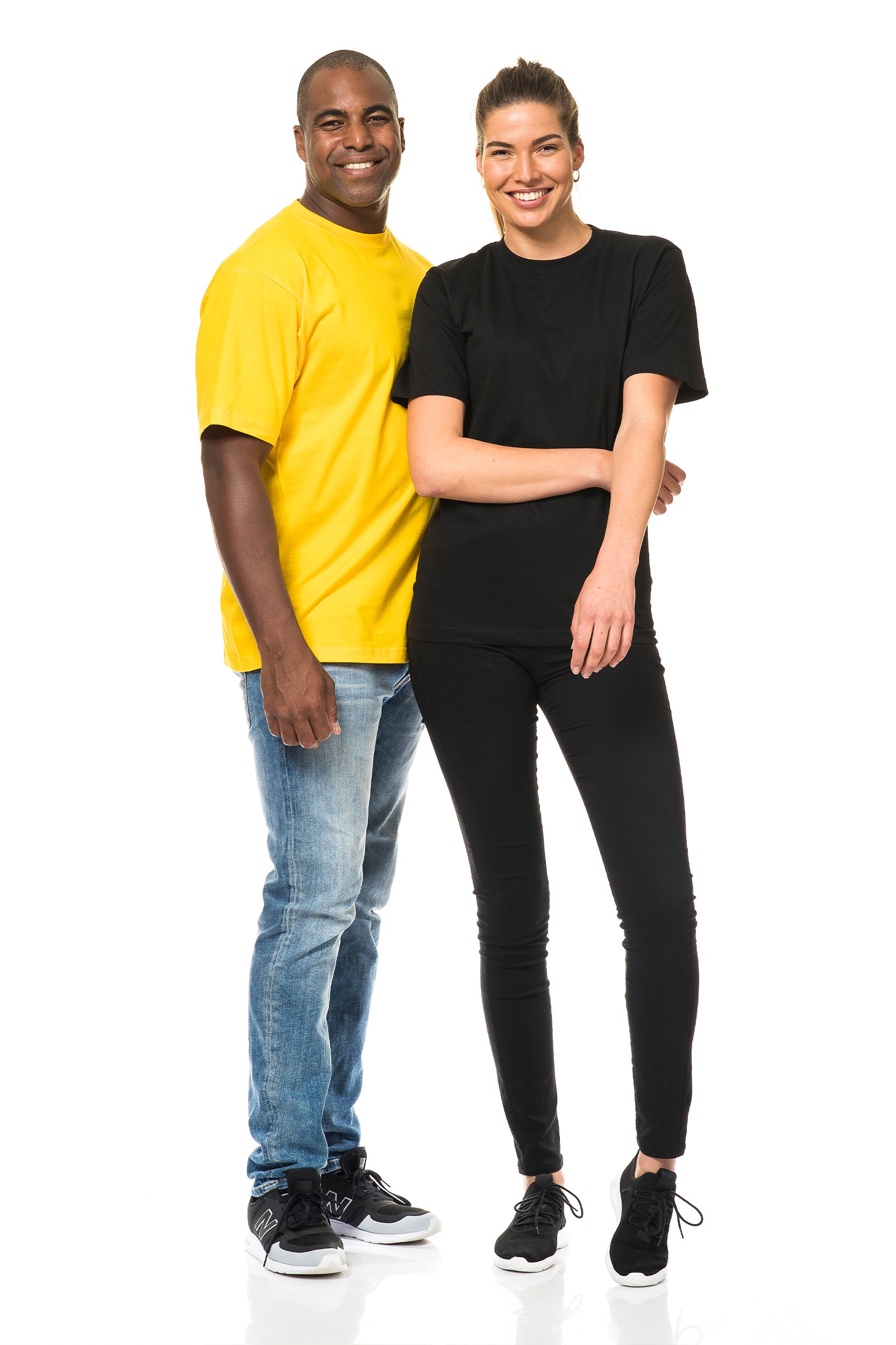 ISO ILO T-paita - Black B2C