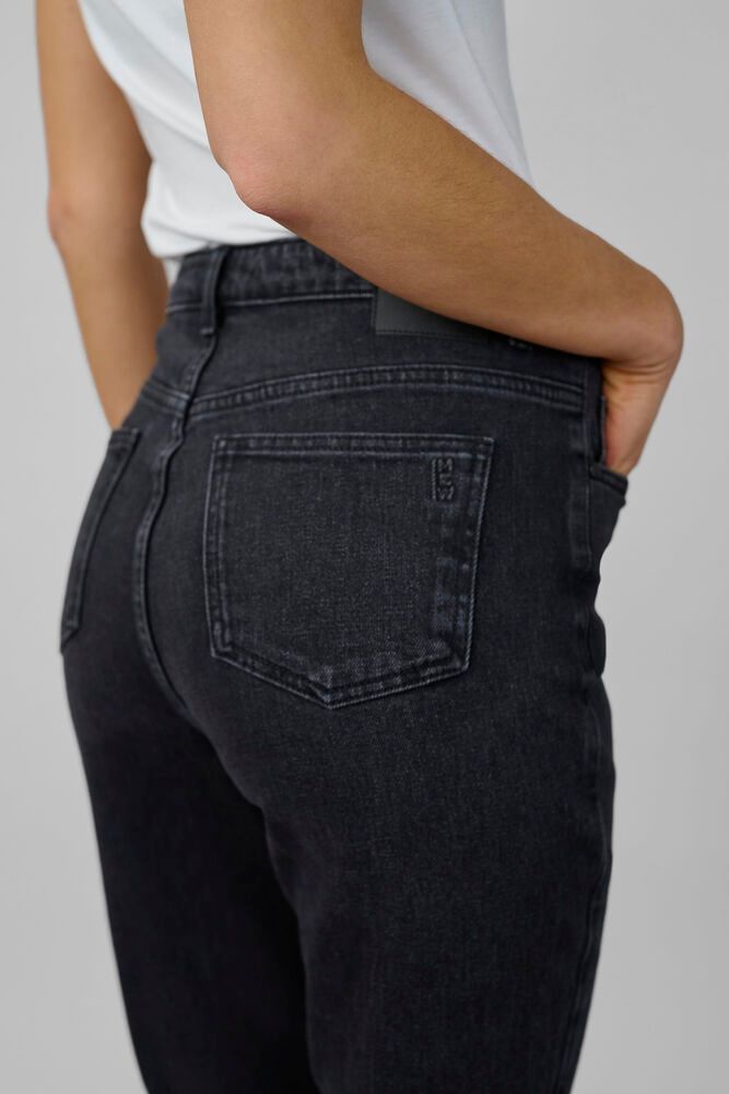 07 THE ISA 139 HIGH STRAIGHT Black Retro Wash My Essential Wardrobe