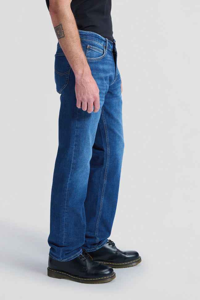 Lee