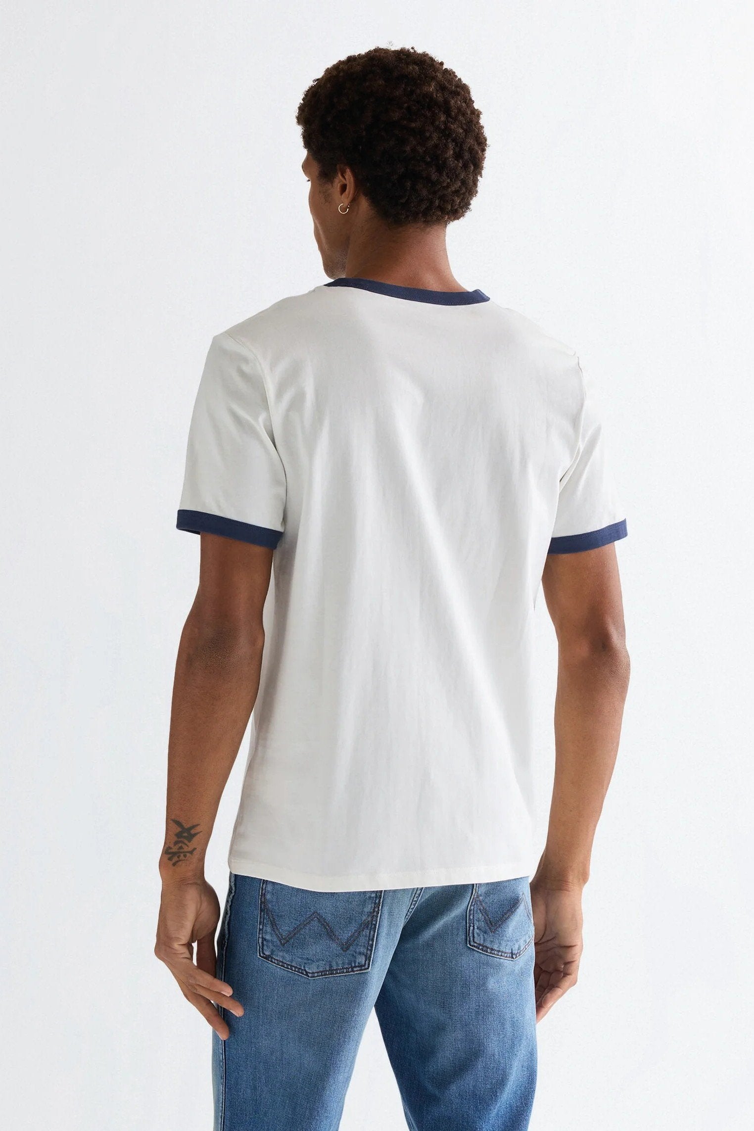 RINGER TEE WORN WHITE Wrangler