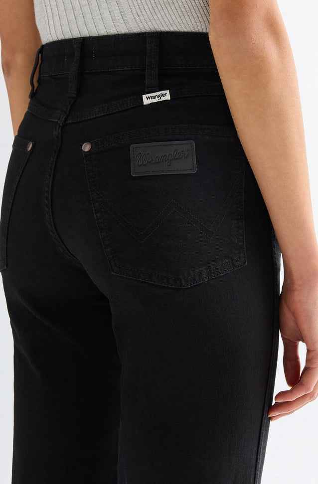 STRAIGHT BLACK Wrangler