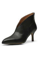 Valentine Low Cut Leather (black) Shoe The Bear