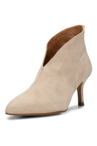 Valentine Low Cut Suede (beige) Shoe The Bear
