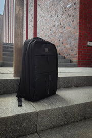 Smart Backpack James Hawk