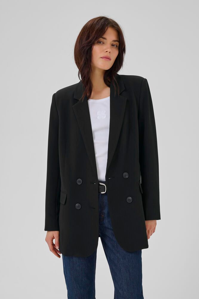 27 The Tailored Blazer My Essential Wardrobe