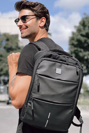 Smart Backpack James Hawk