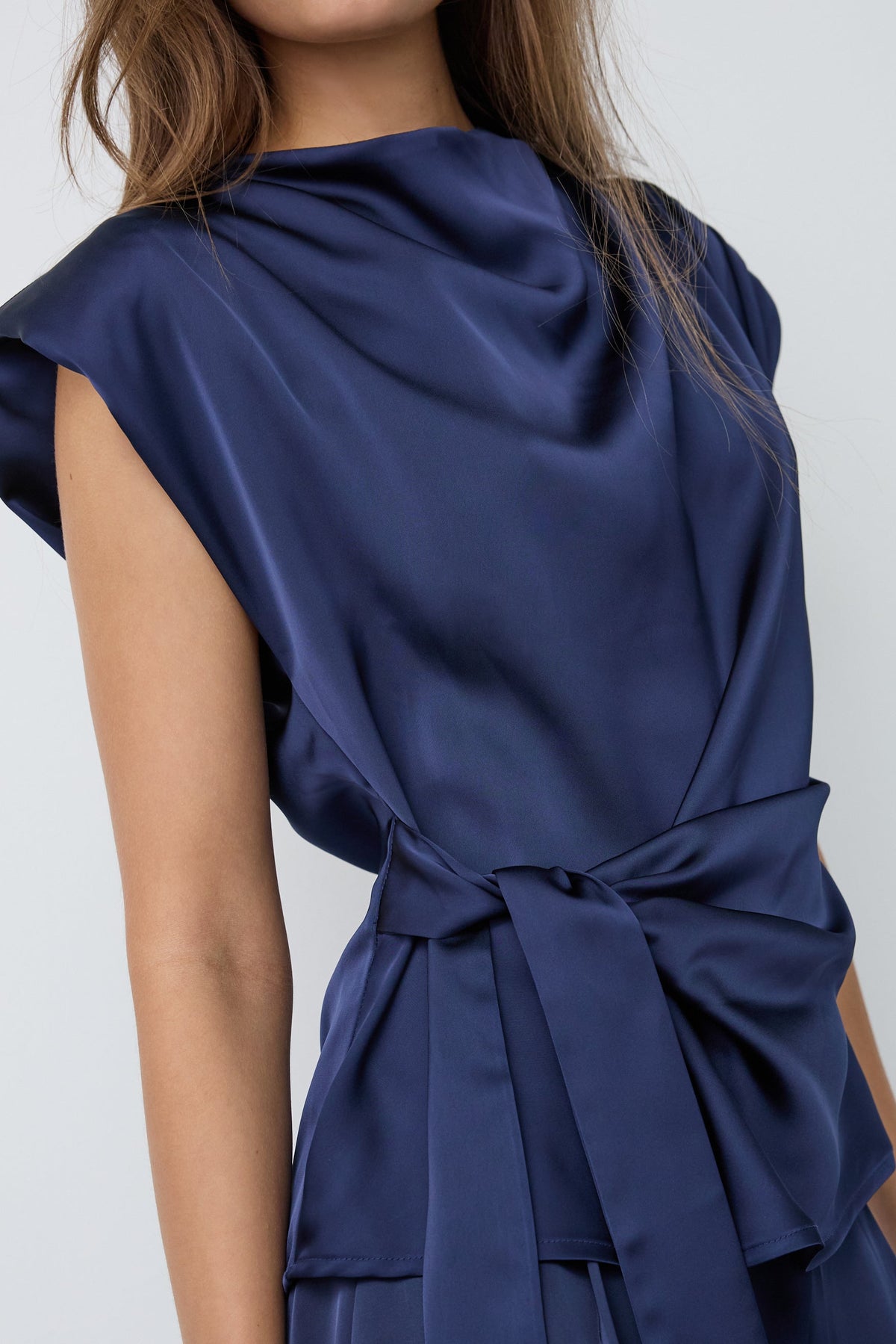 SafiraCC Pleat Top hihaton toppi laivastonsininen – Co'couture naisten toppi, RAGS Oulu (4/4)
