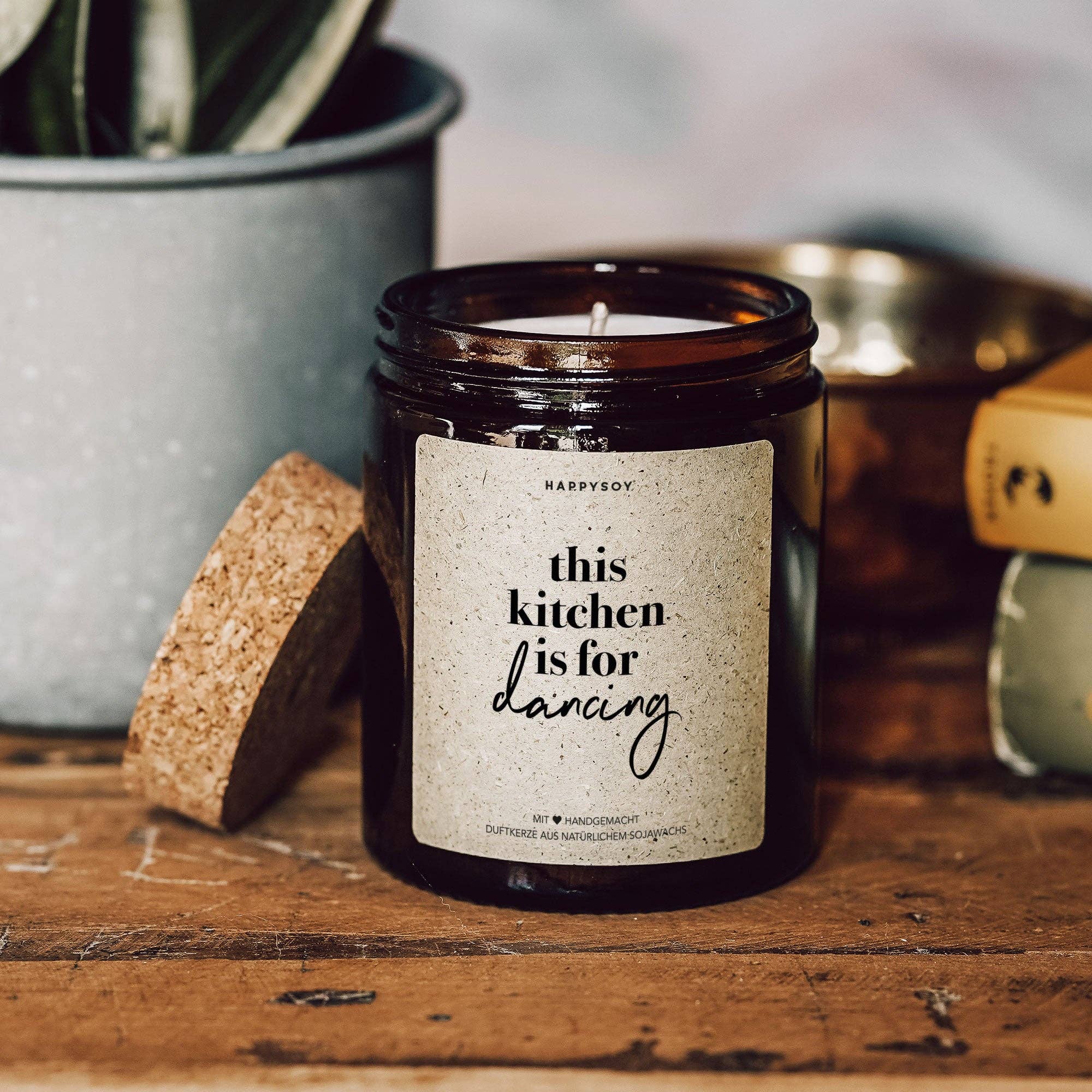 Scented candle | This kitchen is for dancing Happysoy