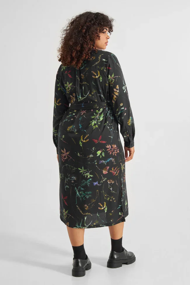 Falsterbo Night Florals Black