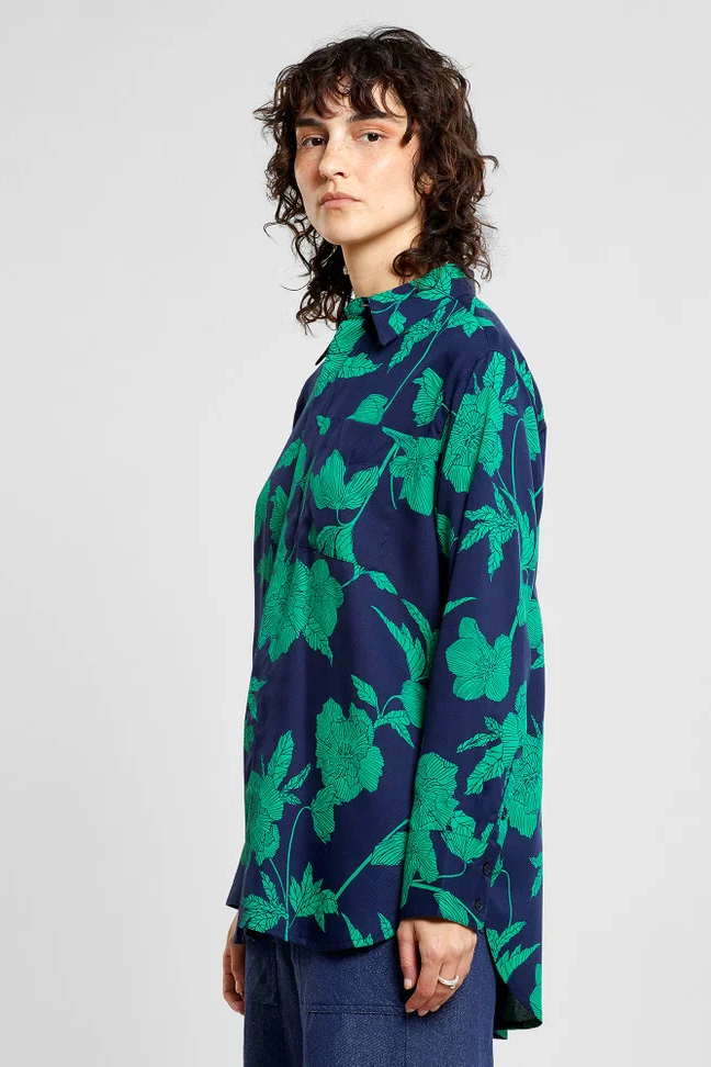 Kosta Duotone Floral Green