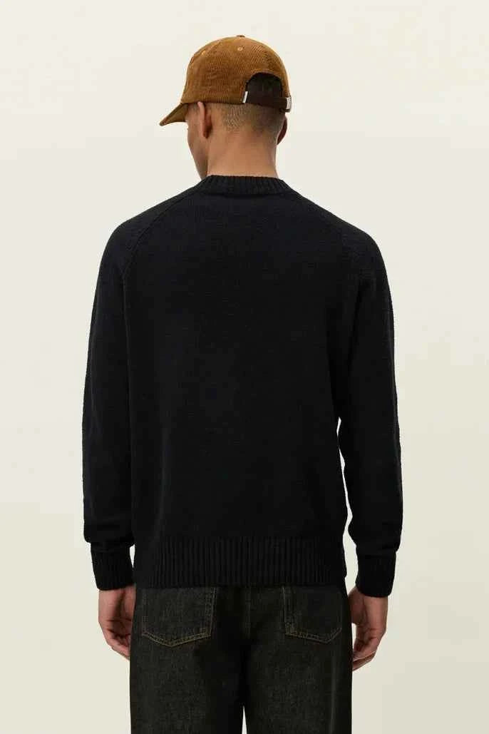 Brad Roundneck Knit Les Deux