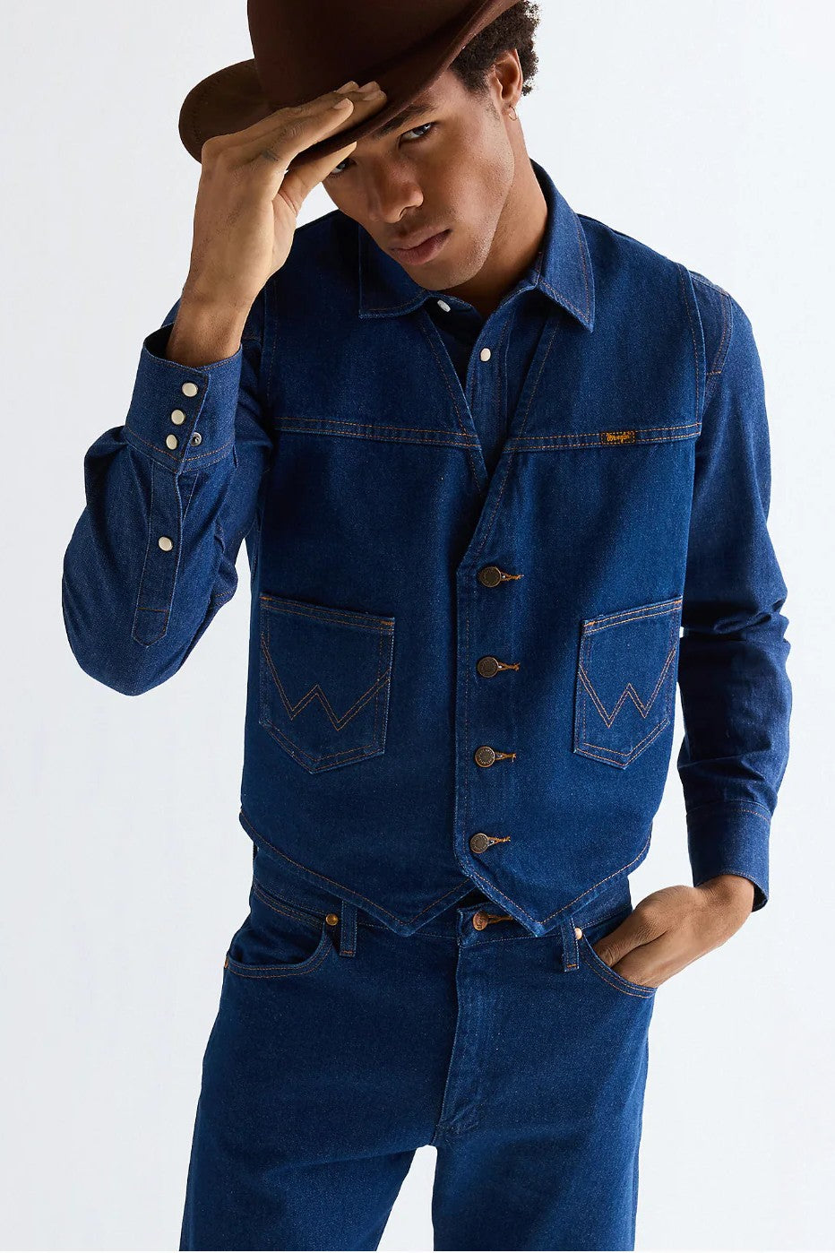 COWBOY CUT VEST PREWASHED INDIGO Wrangler