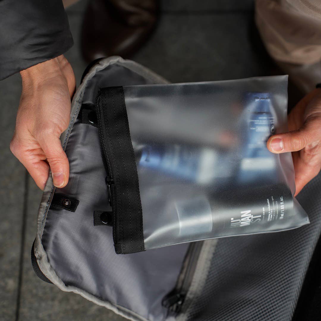 Cabin Backpack: Black James Hawk