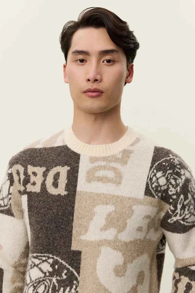 Globe Crewneck Knit Les Deux