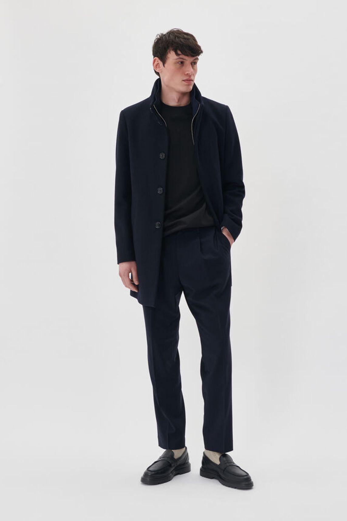 Harvey N Classic Wool - Dark Navy blue Matinique