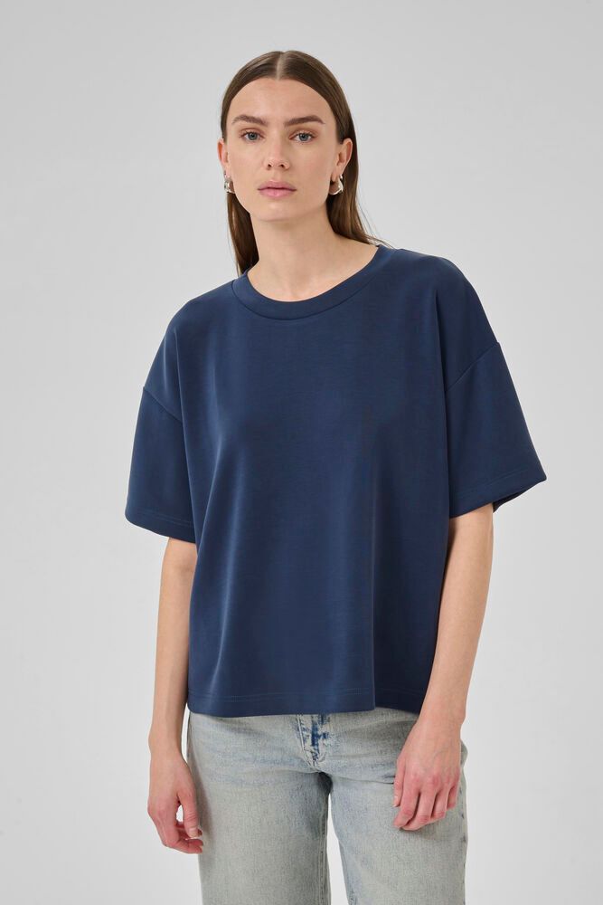 HelleMW EMB Boxy Tee - Blue My Essential Wardrobe