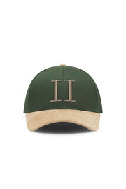 Baseball Cap Contrast Suede II (dark chive green/warm sand) Les Deux