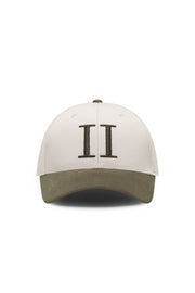 Baseball Cap Contrast Suede (light desert sand/forest green) Les Deux