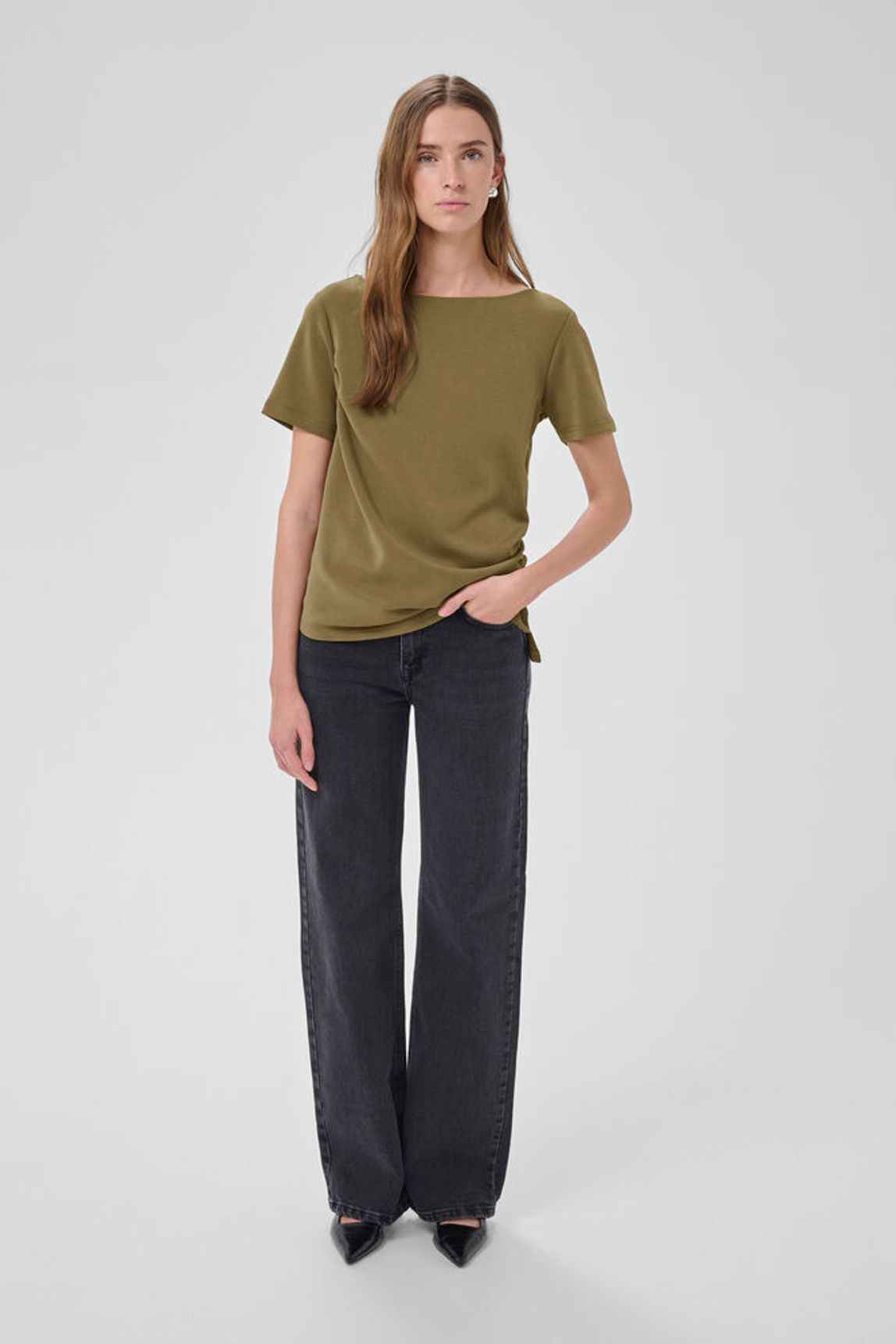 MWHelle Asymmetric Tee - Green My Essential Wardrobe