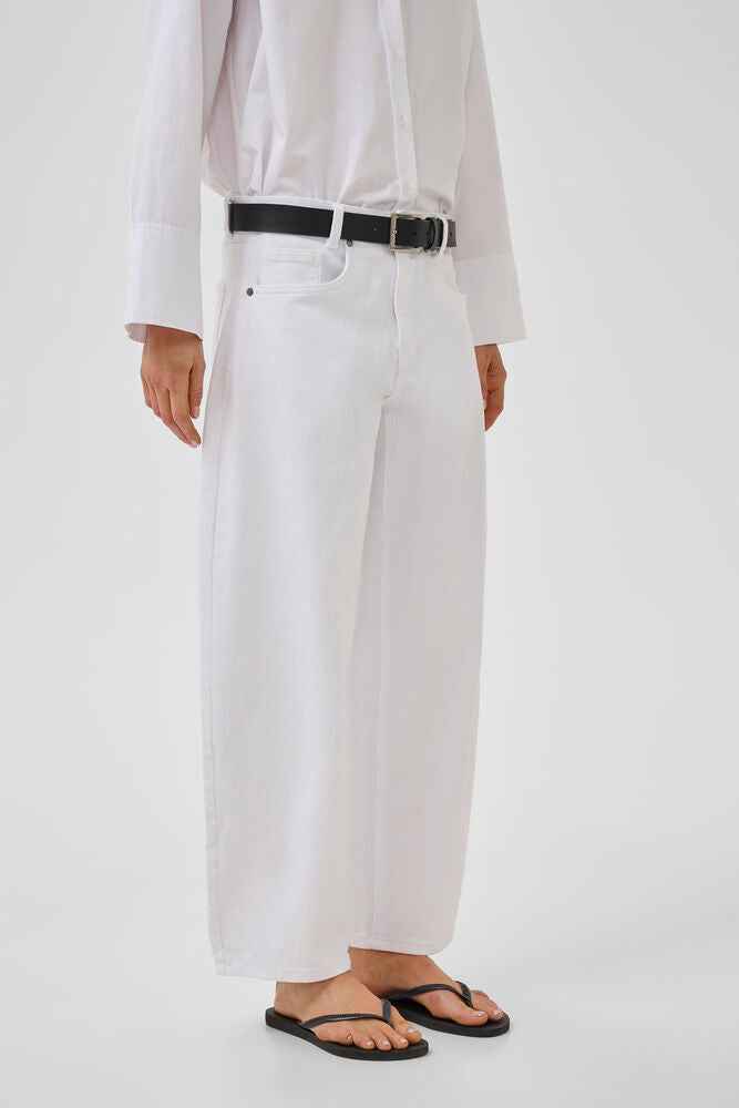 MWHottie 157 High Barrel My Essential Wardrobe