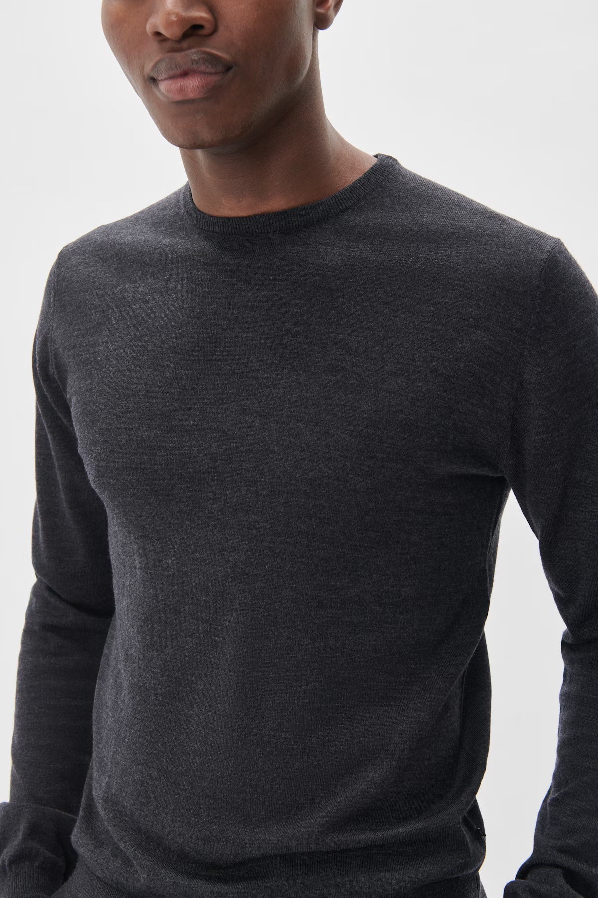 Margrate Merino Pullover - Dark Grey Melange Matinique
