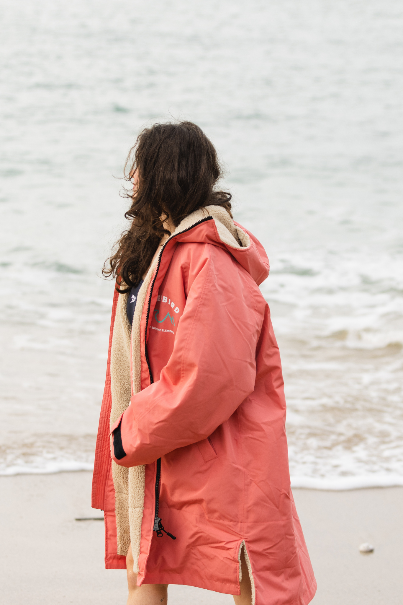 Nordic Robe Coral muuttamisviitta huppu päässä - Bleubird