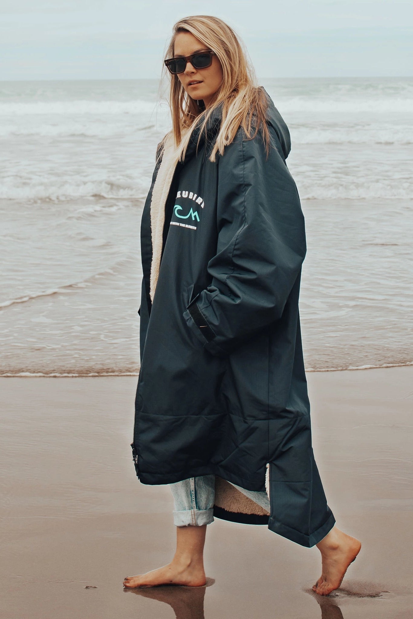 Nordic Robe Navy muuttamisviitta edestä - Bleubird