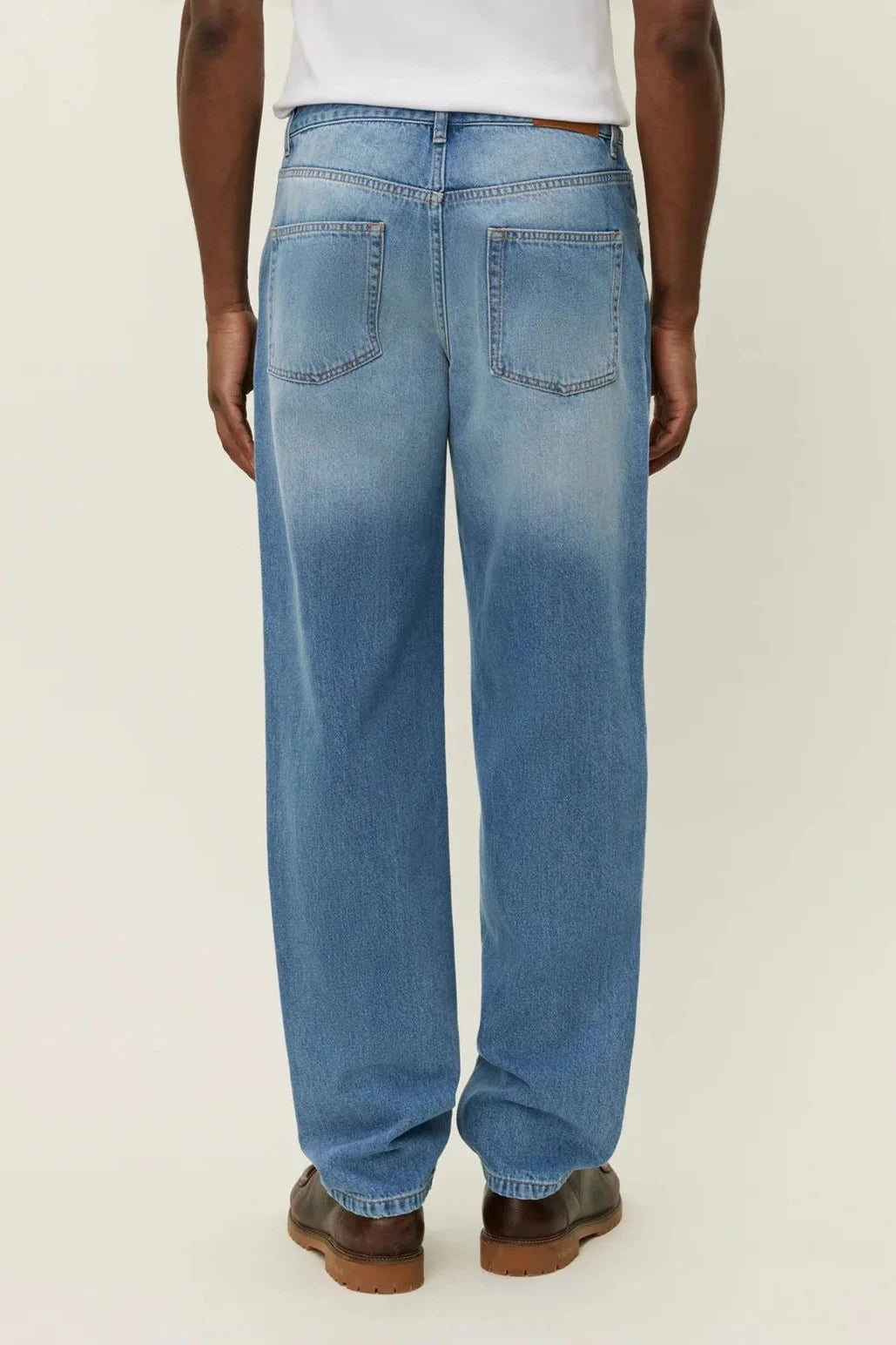 Ryder Washed Denim Jeans Les Deux