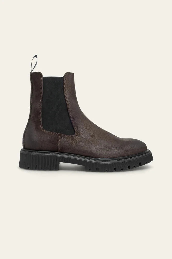 Tatum Suede Chelsea Boot Dark Brown