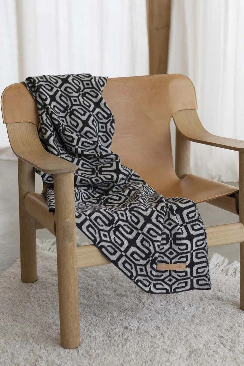 Wool Blanket Louhi Miiko