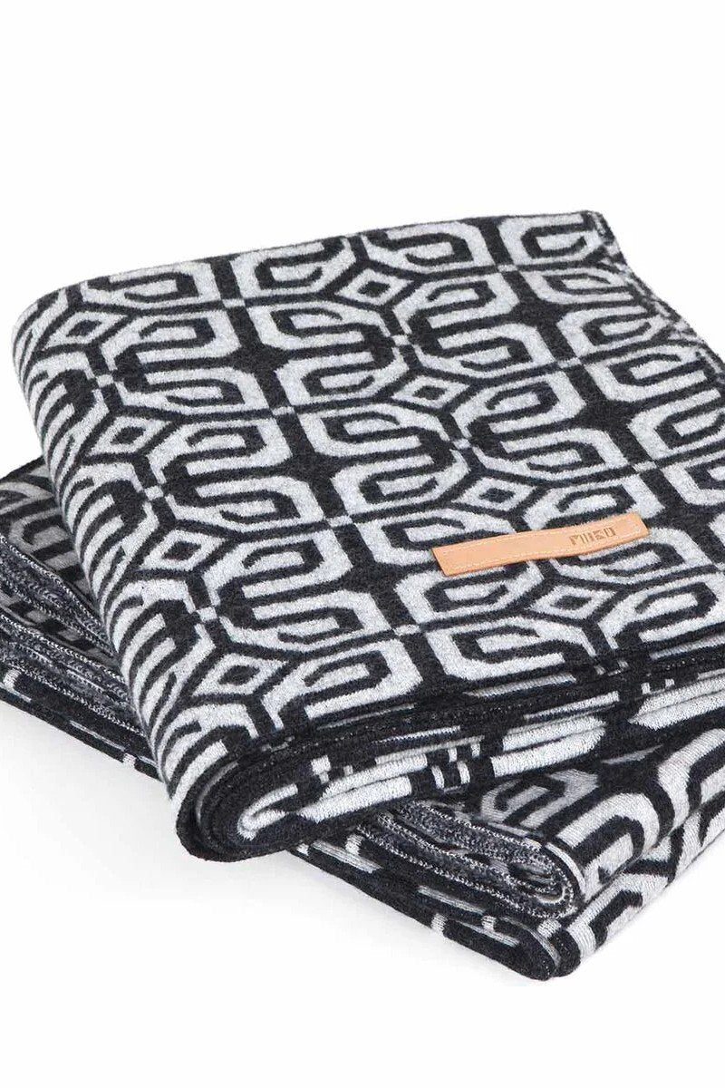 Wool Blanket Louhi Miiko