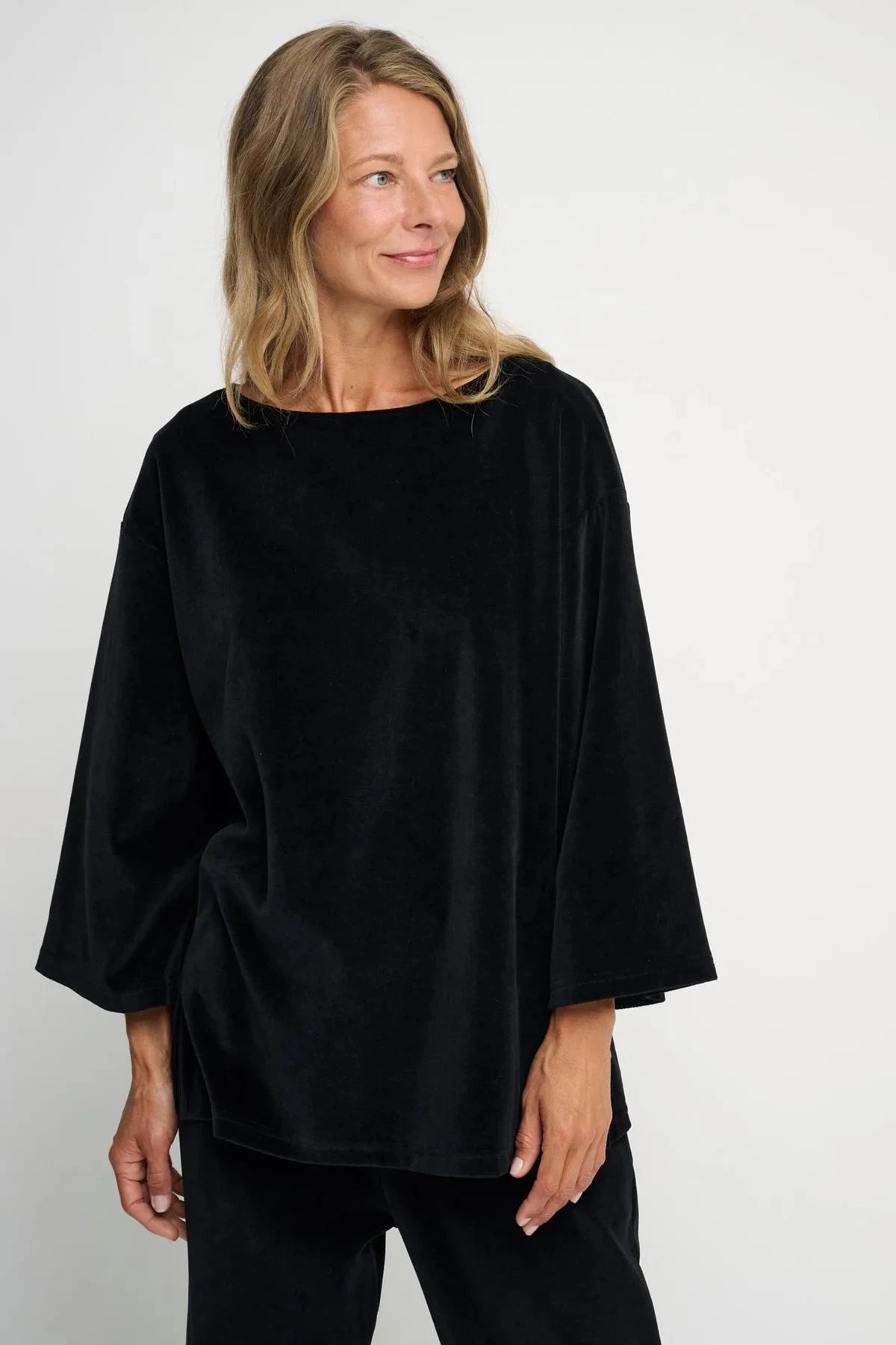 Hailey Top Velvet - Black