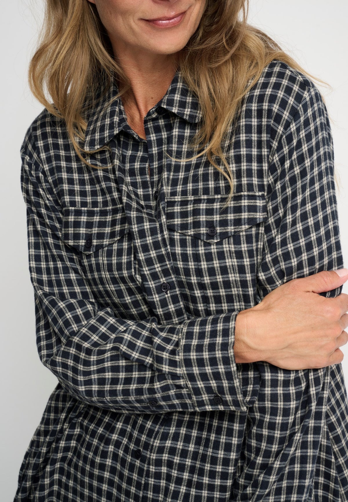 Kaia Shirt Check - Sand / Dark Navy moshi moshi mind