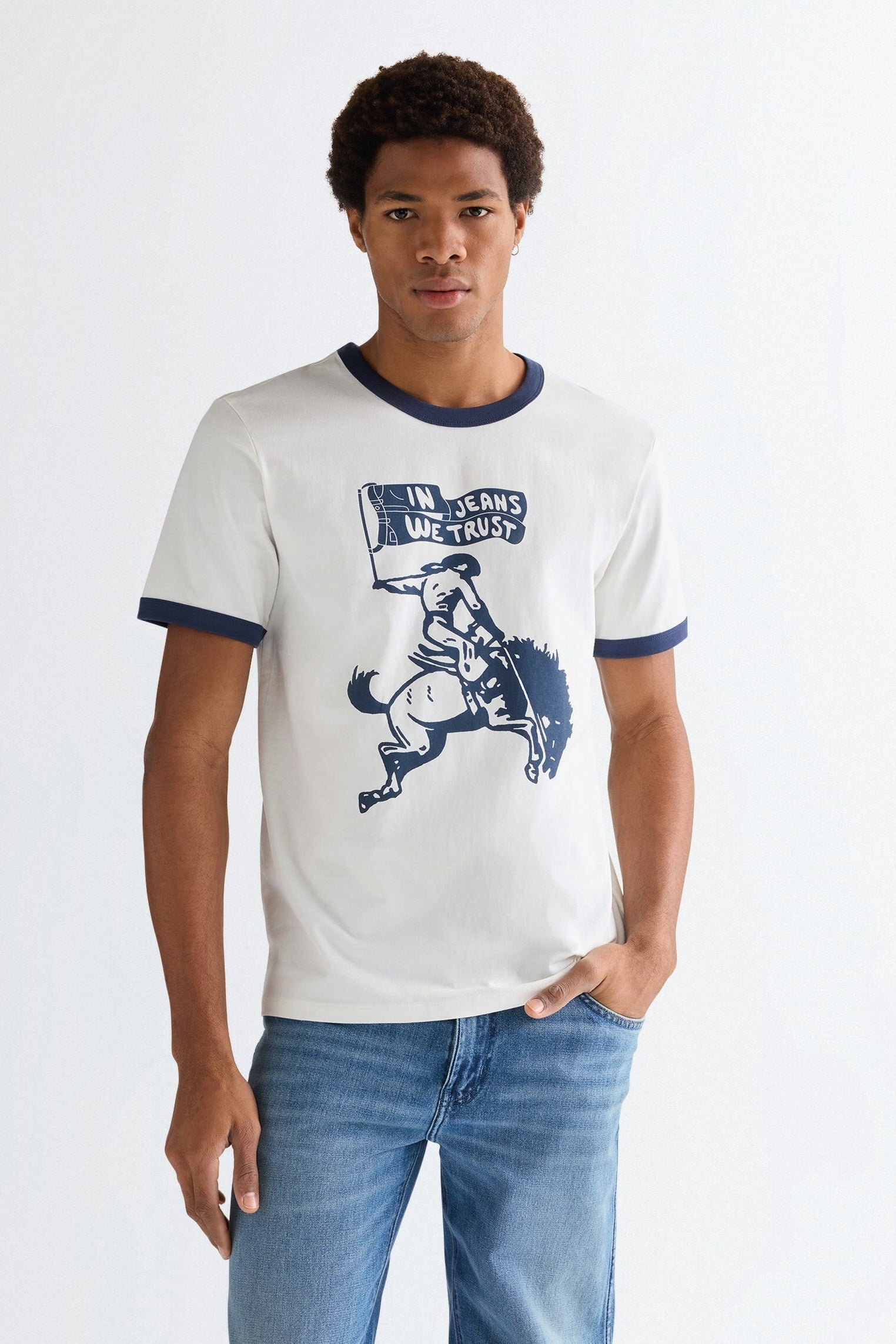 RINGER TEE WORN WHITE Wrangler