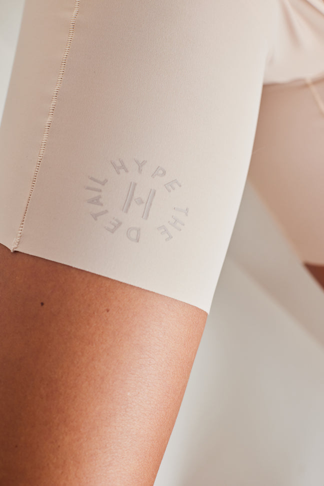 HYPETHEDETAiL shorts - Nude HYPE THE DETAiL